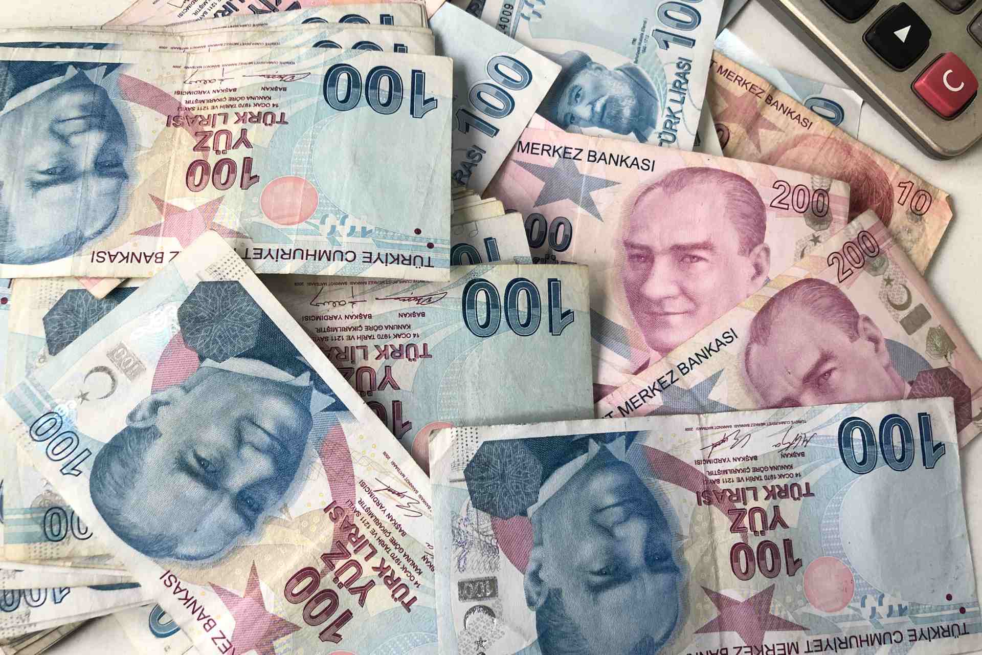 Lira turecka